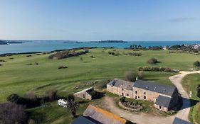 La Ferme du golf, gîte atypique et artistique